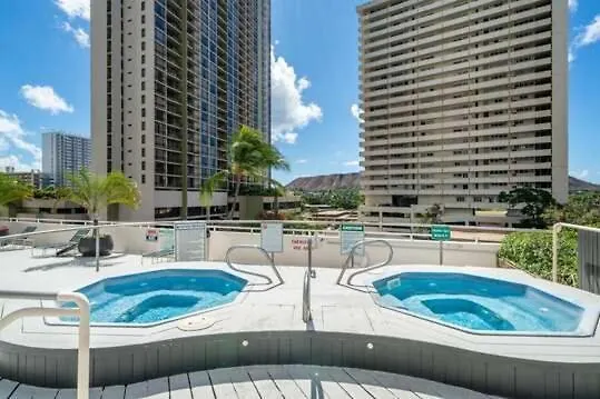Apartmán 36Th-Floor Oceanview Suite--Full Kitchen, Stylish Comfort & Great Value Honolulu USA