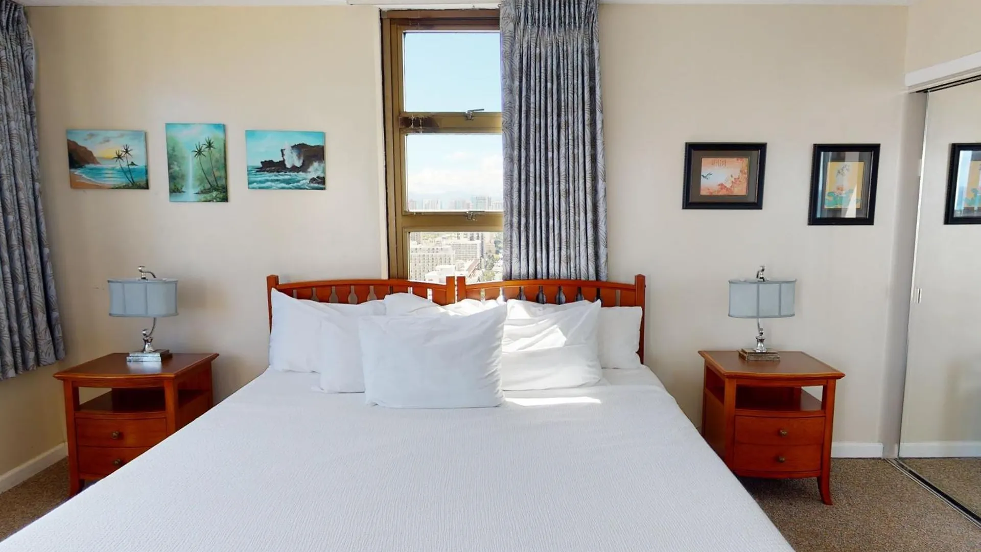 36Th-Floor Oceanview Suite--Full Kitchen, Stylish Comfort & Great Value Honolulu 0*,  USA