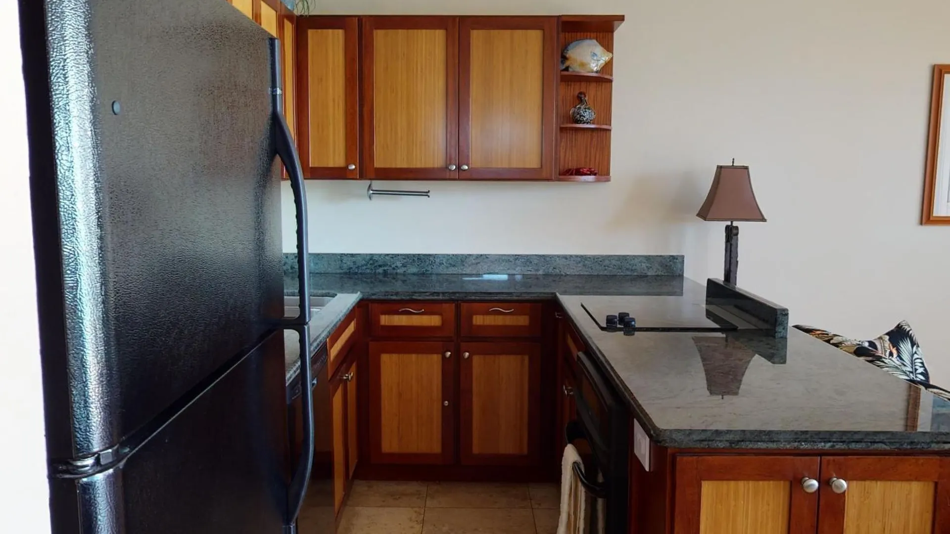 36Th-Floor Oceanview Suite--Full Kitchen, Stylish Comfort & Great Value Honolulu